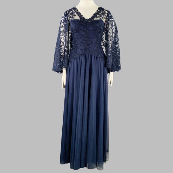 TADASHI SHOJI Size 16 Navy Nude Polyester Blend Lace Capelet Gown/Evening Wear